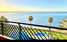 Mi Capricho B12 -Luxury Beachfront Apartment- Costa Del Sol